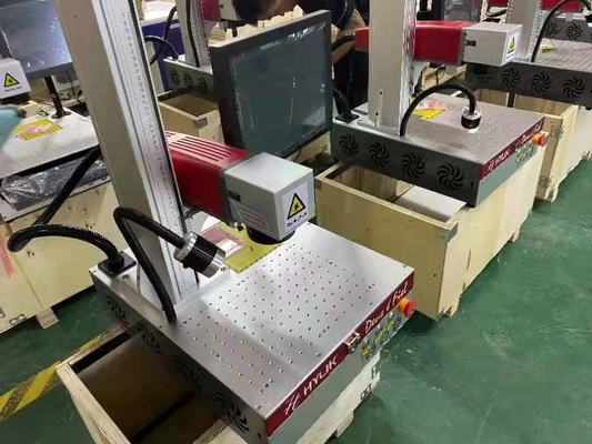 Mesin Penandaan Laser Maxphotonics Raycus Kartu Ezcad 20W Dengan Sistem Komputer