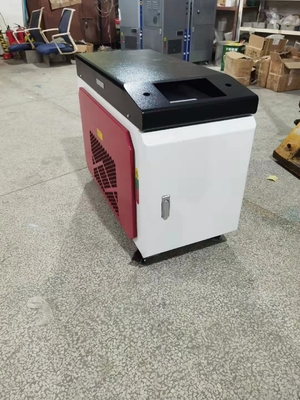 Tukang Las Laser Otomatis Setengah Berat 220V 1500W Untuk Logam