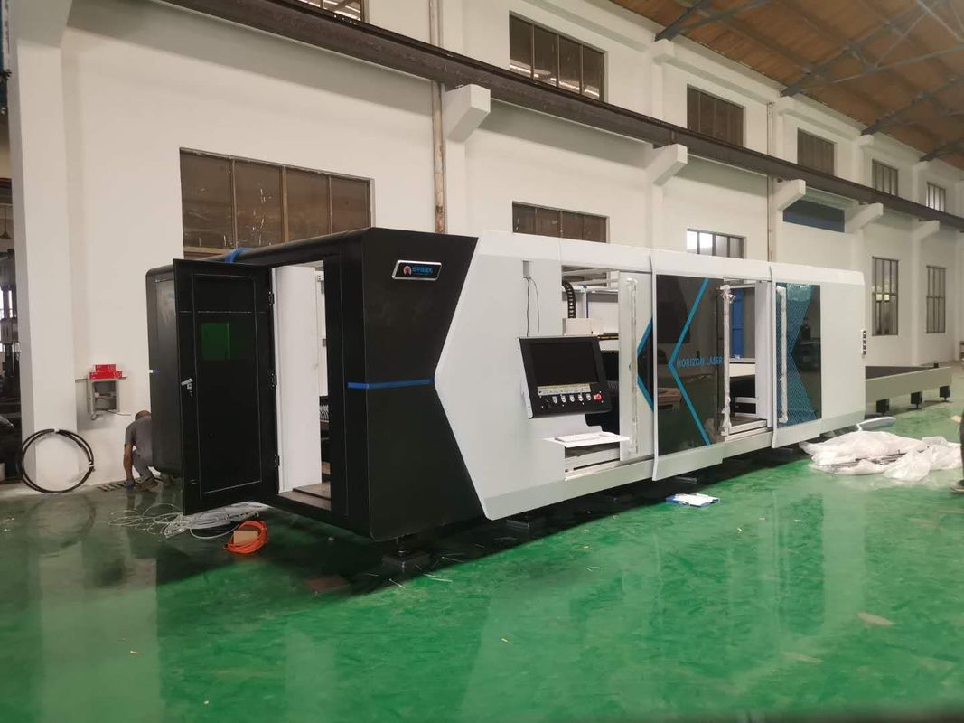 Mesin Pemotong Laser IPG 20mm CNC Metal Cutting 8025 Untuk Plat Baja