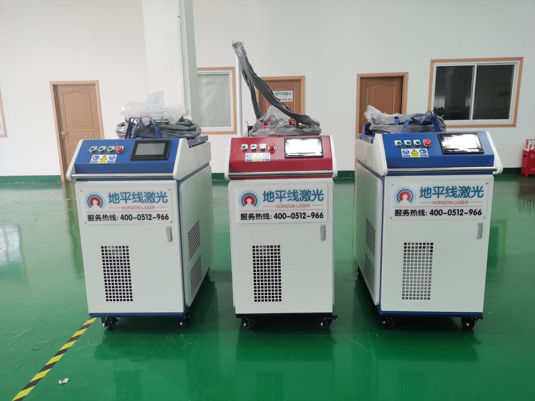 IEC60204 220V 8m Handheld Laser Tukang Las Spot Dapat Disesuaikan 6 Mode