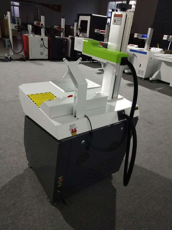 Mengangkat Laser Engraver 550 0.15mm Untuk Plastik Dan Metal